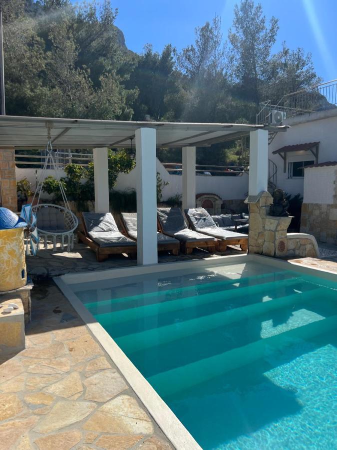 Theodore Resort Agios Georgios  Extérieur photo