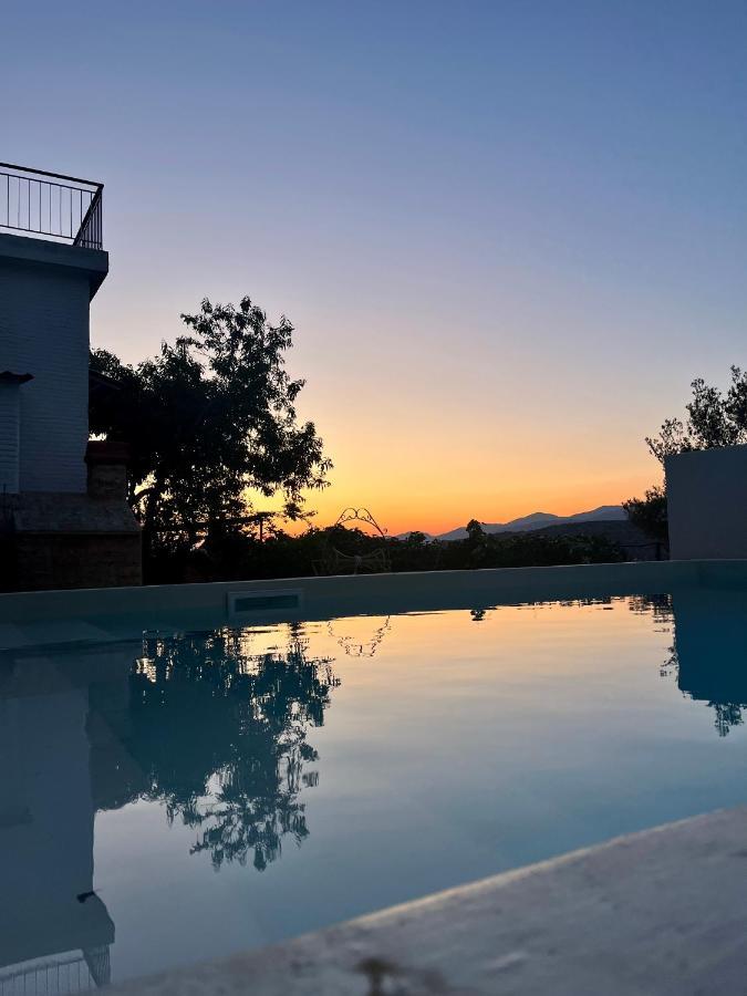Theodore Resort Agios Georgios  Extérieur photo